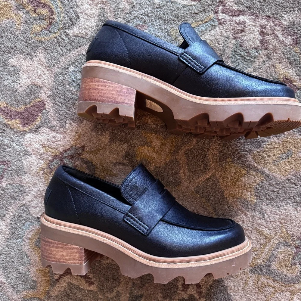 🦋Sorel Women's Black Chunky Joan Now City Leather Penny Loafers🦋 - Picture 3 of 11